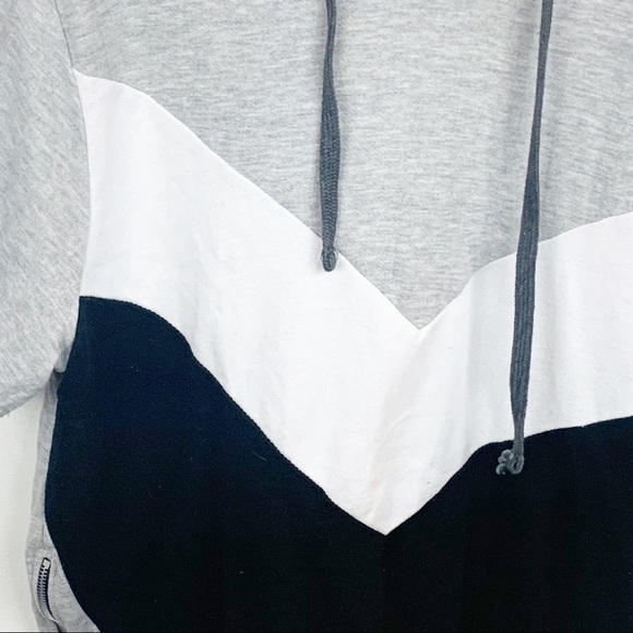 Encrypted l Short Sleeve Hooded Chevron Top - Picture 3 of 5